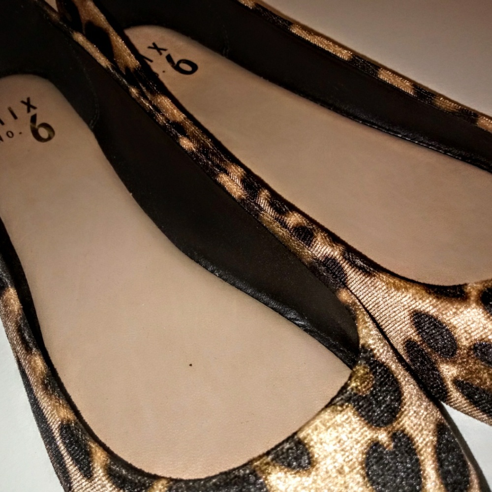Mix No. 6 Danzey Velvet Leopard Print Flats